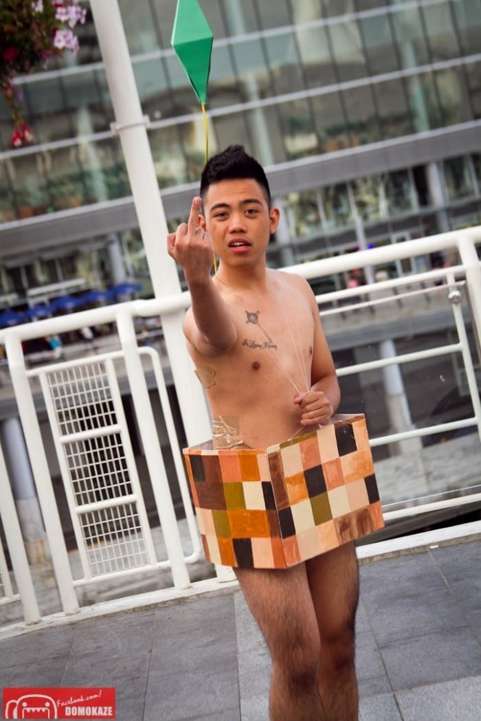 N@ked SIMS in real life