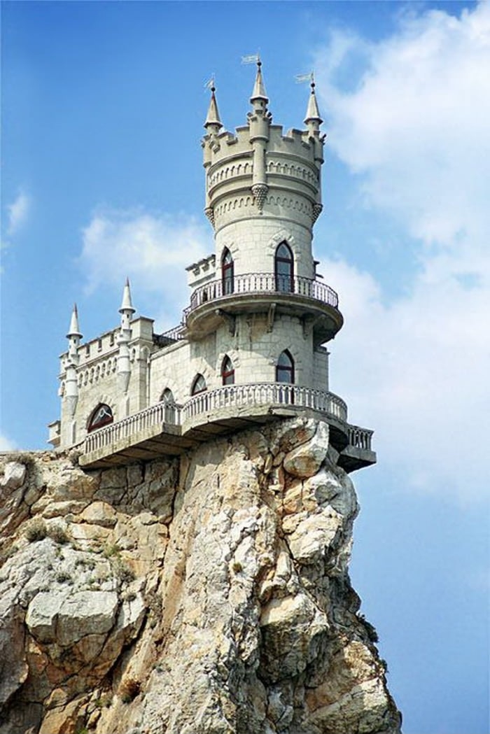 Swallows Nest Castle