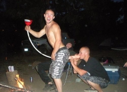 What kinda beer pong is that?