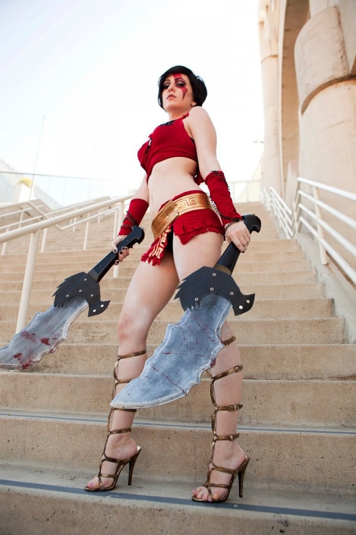 Female Kratos