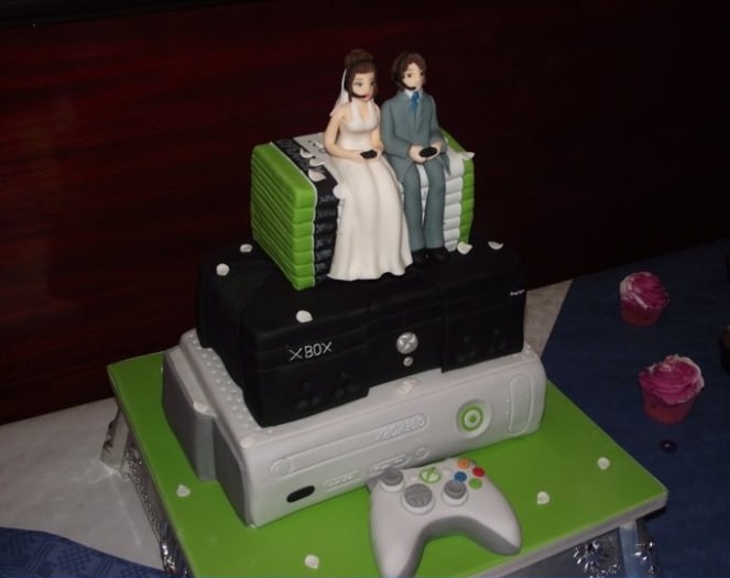 Gamer wedding cake