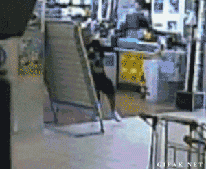 Robber: 0 Glass: 1