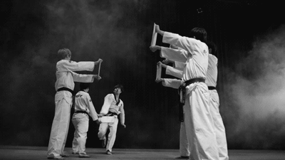 4 Kicks