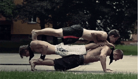 Kid on bottom is a beast