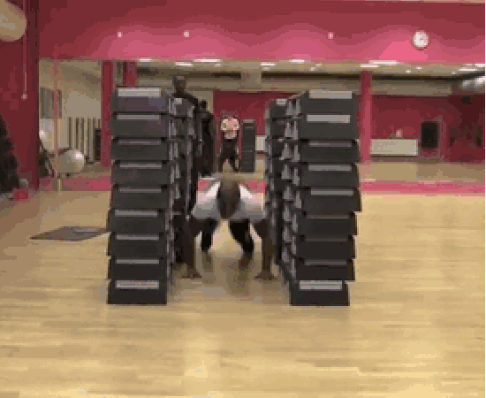 4.5 foot flying push up