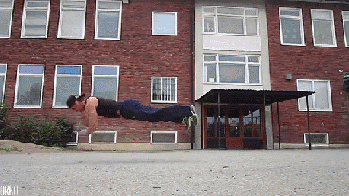 Extreme push ups