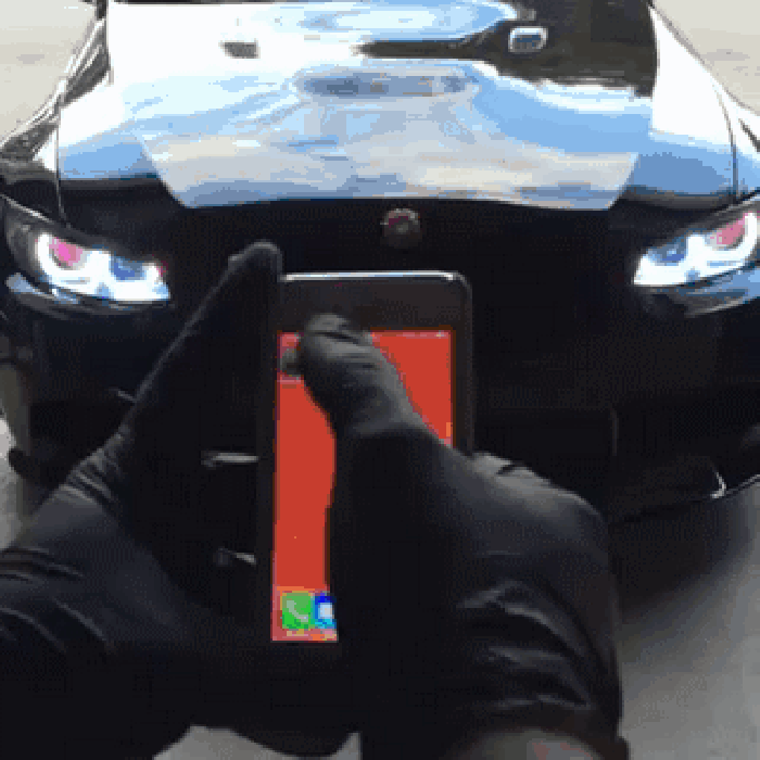 BMW lights for iPhone app