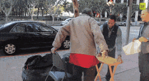 Gourmet meal for homeless