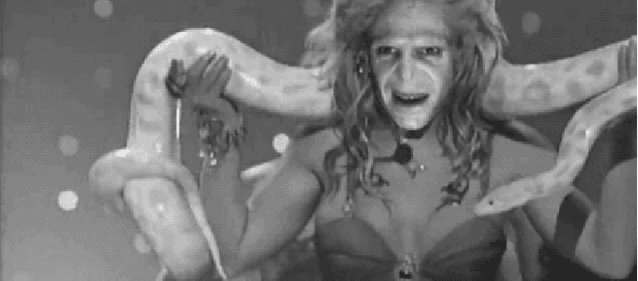Voldemort as a st*ipper