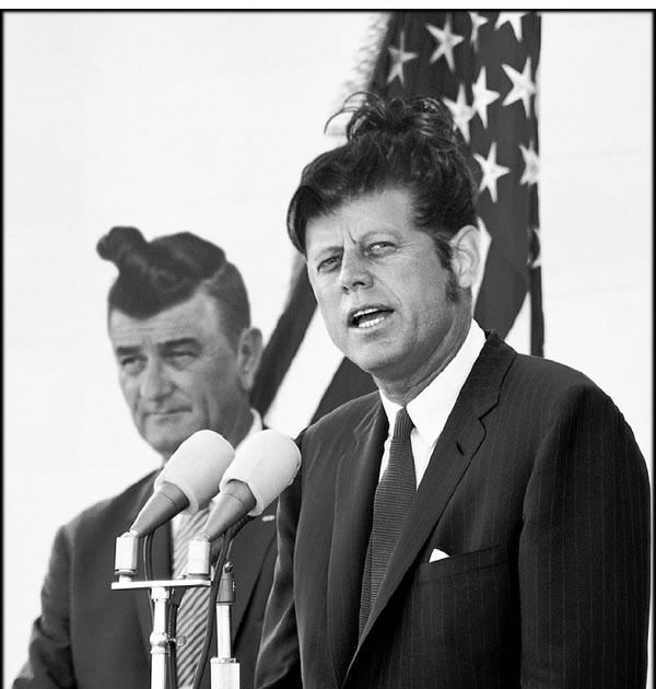 Leaders with top knots