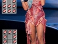Lady Gaga plays Minecraft