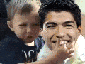 Suarez bit my finger