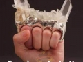 Quartz knuckledusters